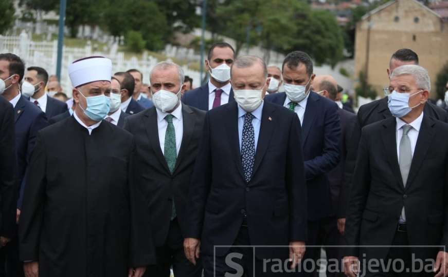 Erdogan i delegacija krenuli prema Baščaršiji