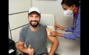 Turski pjevač Tarkan se vakcinisao i poručio: Gledajmo u budućnost s nadom