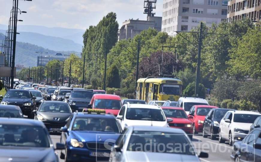 U Sarajevu na određenim dionicama izmjene saobraćaja narednih mjesec dana