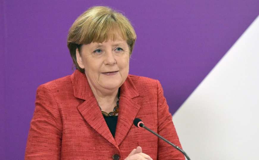 Angela Merkel: "Svako treba dobiti šansu za državljanstvo Njemačke..."