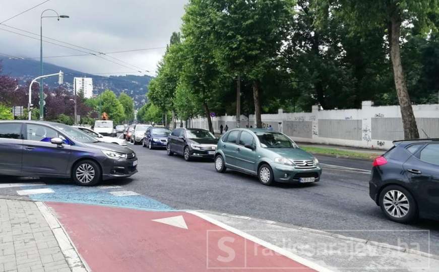 Nove izmjene saobraćaja u Sarajevu: Vozači, oprez!