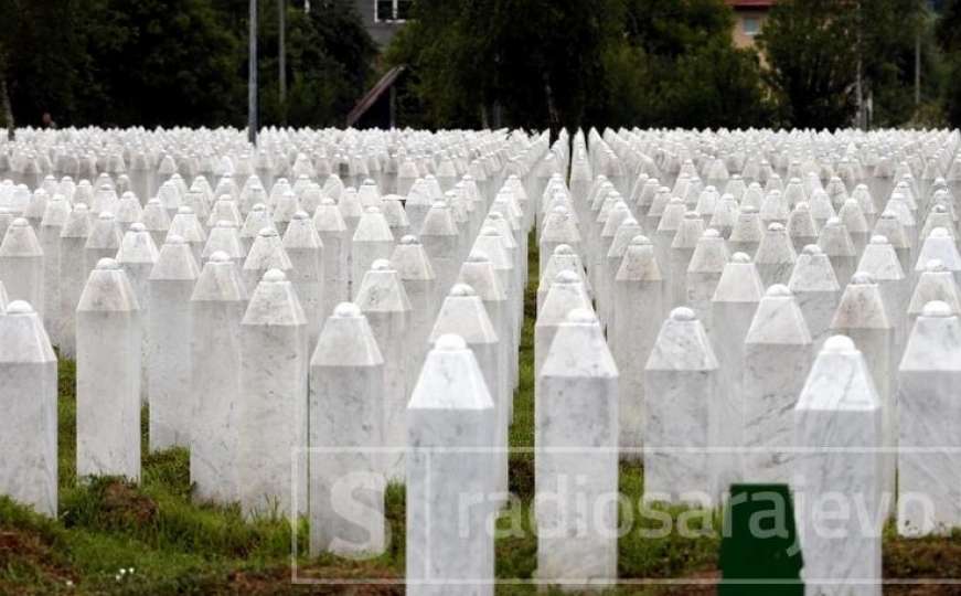 "Međunarodna zajednica je suodgovorna za genocid u Srebrenici"