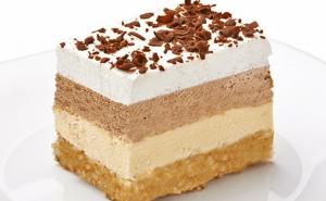 Preukusna je i ne peče se: Pijesak torta gotova je za pola sata!