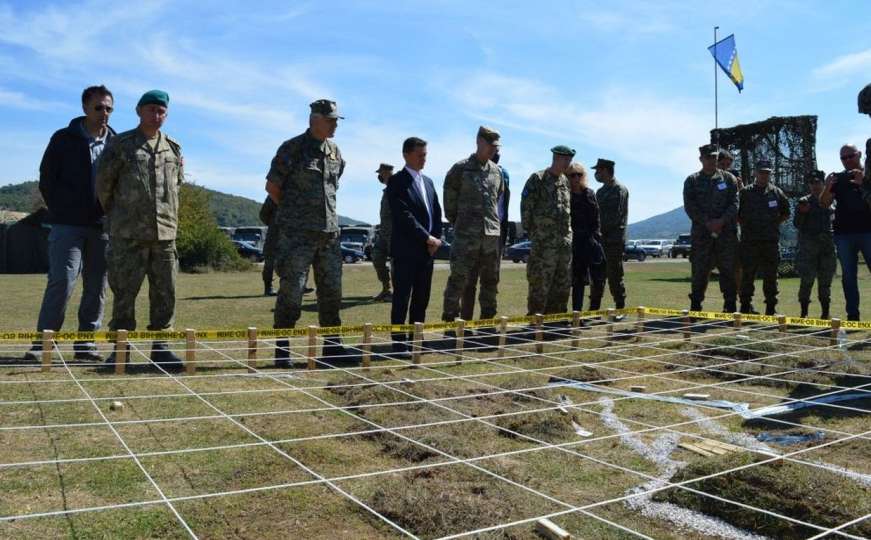 General Folkestad: Bh. građani mogu biti ponosni na Oružane snage BiH