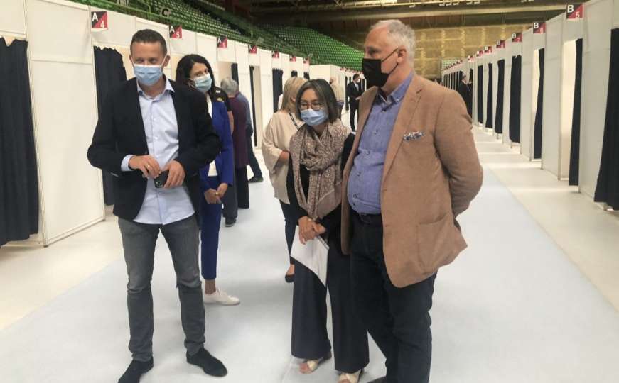 Regionalna direktorica UN-a Gwi-Yeop Son posjetila punkt za vakcinaciju u Zetri 
