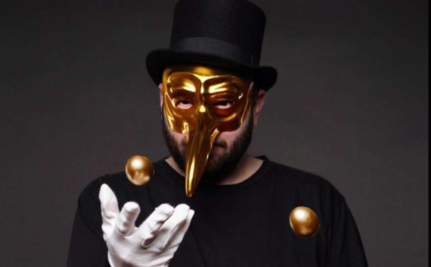 Claptone feat. Seal - Just A Ghost