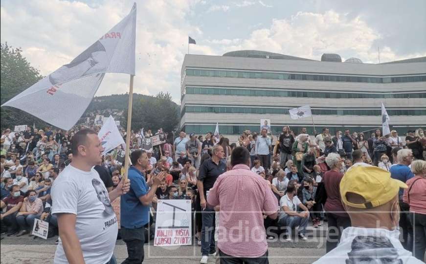 UŽIVO - protesti završeni uz Murizovu poruku: Dali smo im rokove, nema više čekanja