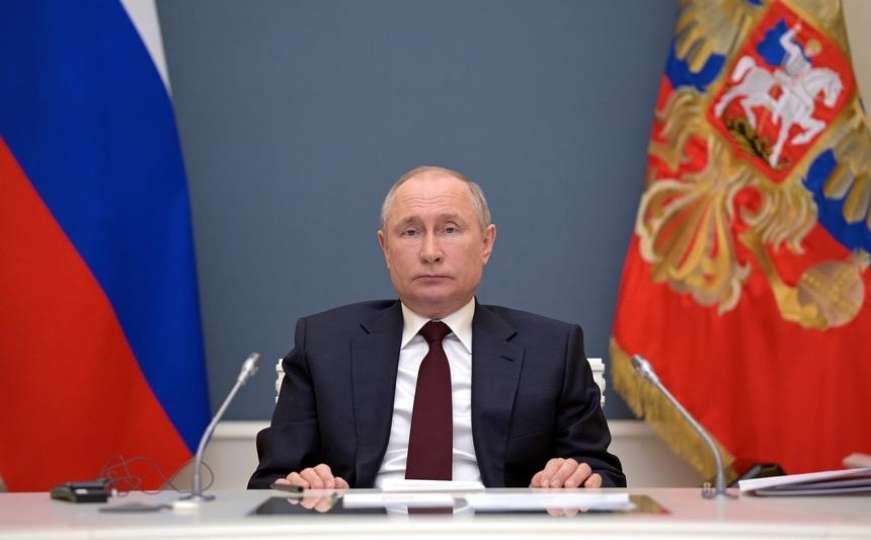 Vladimir Putin tvrdi: Desetine ljudi iz mog okruženja je zaraženo koronavirusom