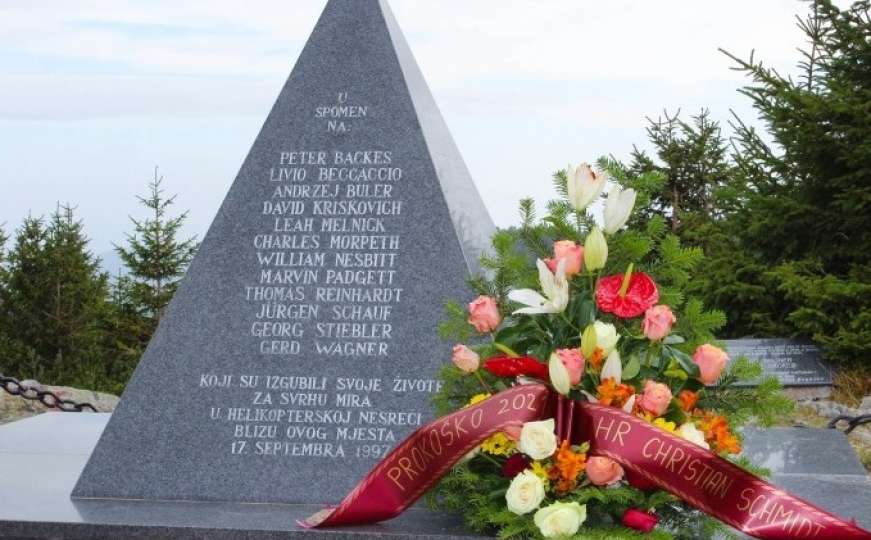 Schmidt: Njegovati sjećanje na poginule u padu helikoptera kod Prokoškog jezera