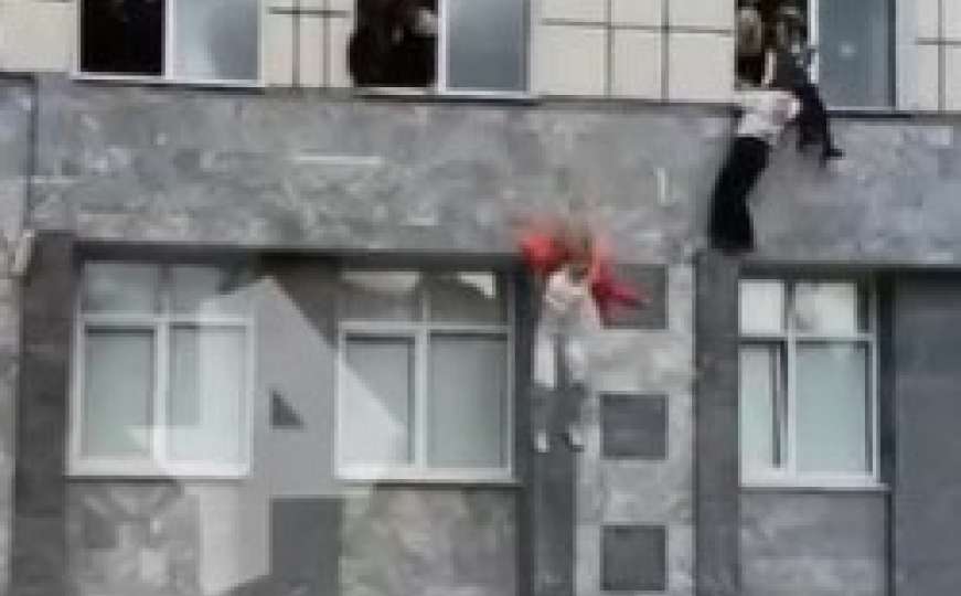 Pucnjava na ruskom univerzitetu, studenti u panici skaču kroz prozore