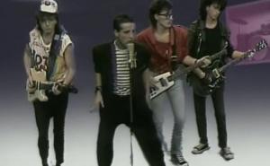 Samo sklopi okice i zovi mi ime...: Valentino i 1988. godina