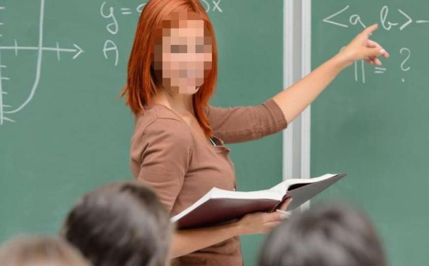 Učiteljica aktivna antivakserka dobila otkaz jer se odbijala testirati ili cijepiti