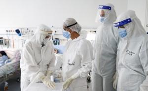 Muž i žena umrli od korone: Odbijali liječenje, sin rekao da će da ih oporavi