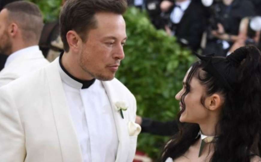 Elon Musk više nije sa 17 godina mlađom pjevačicom