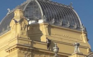 Nevjerovatno: Pogledajte gdje se popeo zagrebački Spiderman