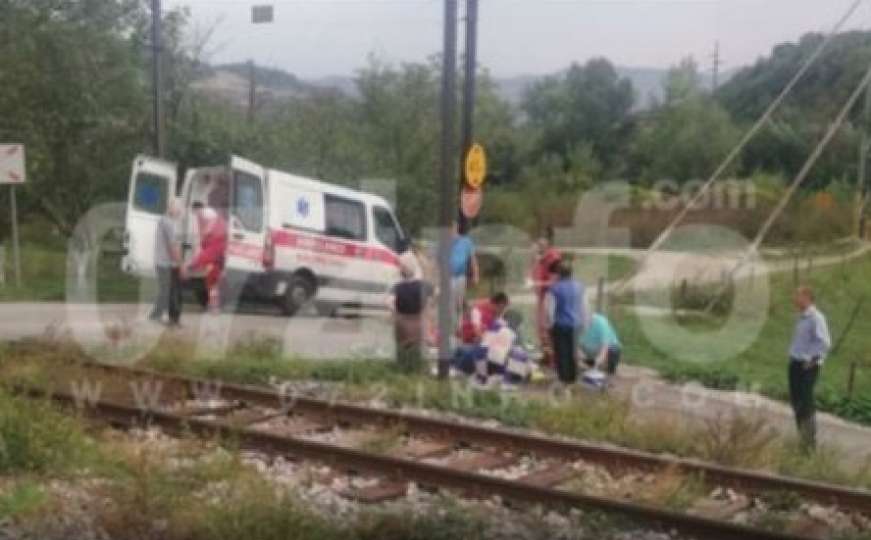 Crni ponedjeljak u BiH: Voz udario djevojčicu (16), hitno prevezena u bolnicu
