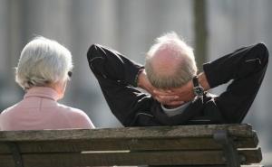 Počela isplata penzija za septembar 