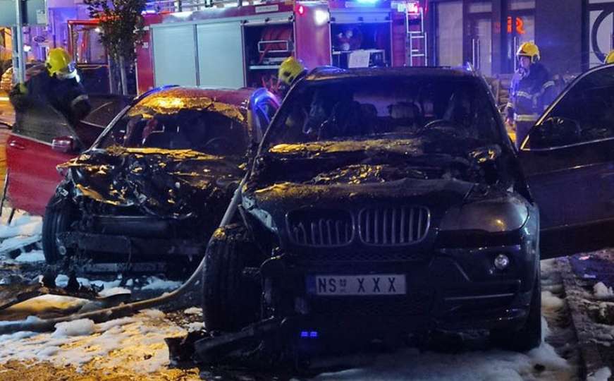 Užasni prizori iz Novog Sada: Izgorjeli BMW X5 i Mercedes A klase, požar podmetnut? 