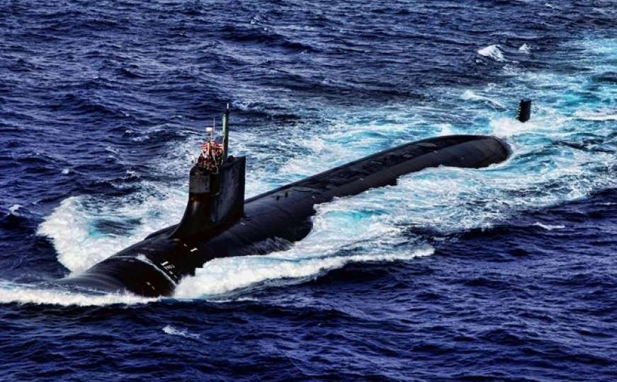 Američka podmornica sudarila se s neidentifikovanim objektom u Kineskom moru