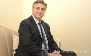 Plenković: Hrvatska neće i ne želi dignuti žicu prema BiH