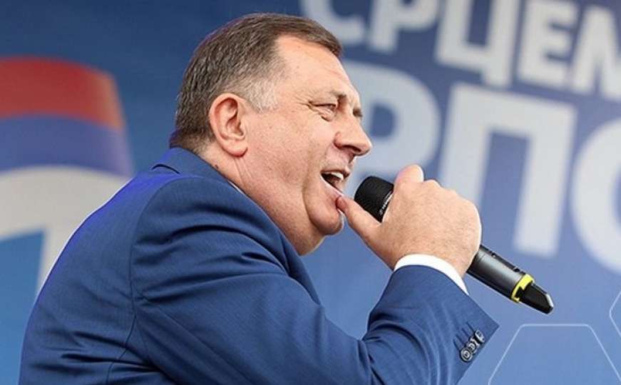 Pogledajte kako Dodik 'otcjepljuje' RS od BiH već 10 godina