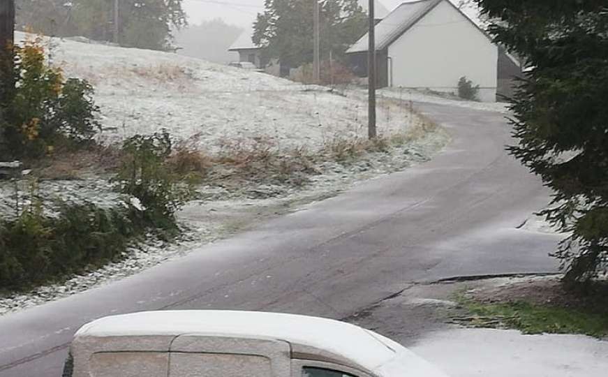 U Hrvatskoj pao snijeg: "Vrijeme vrlo opasno i podrazumijeva visoku razinu opasnosti"