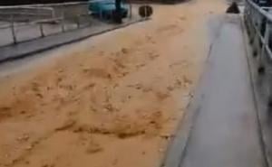 Pogledajte kako sada izgleda sarajevska ulica niz koju se slijevalo blato
