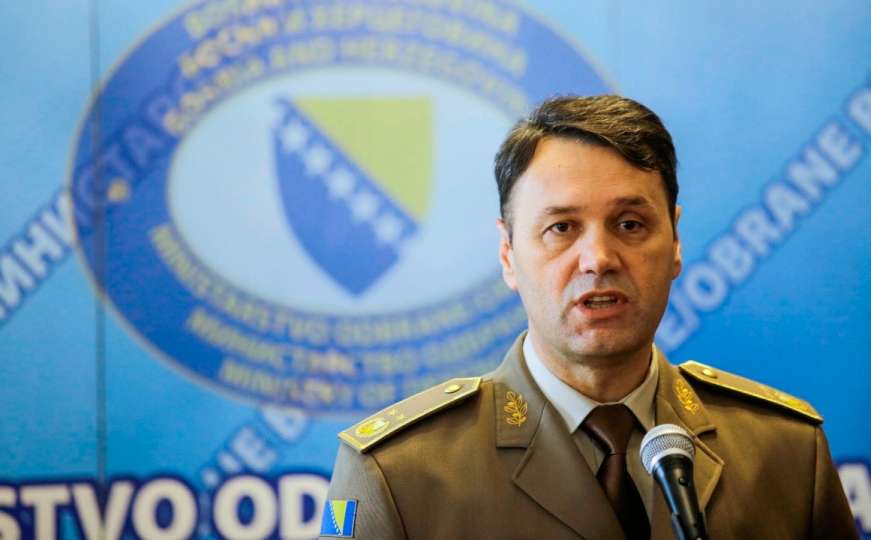 General Senad Mašović: Nikakva anketa nije provedena u Oružanim snagama