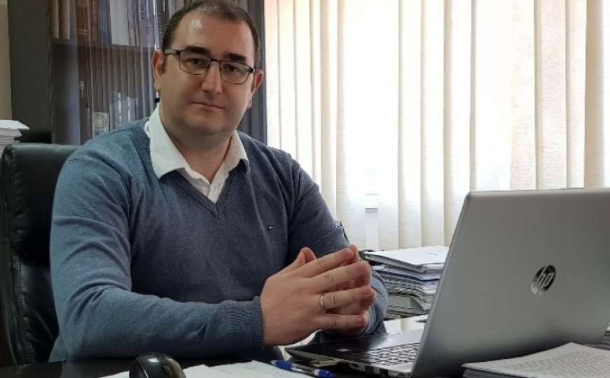 Vlada RS udaljila Mladena Gajića s mjesta direktora dobojske bolnice