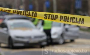 Filmska potjera: Automobilom probio rampu na granici Crne Gore i Srbije