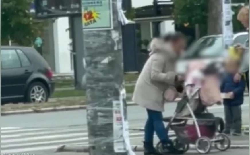 Sramotan snimak: Žena histerično šamarala dijete u kolicima