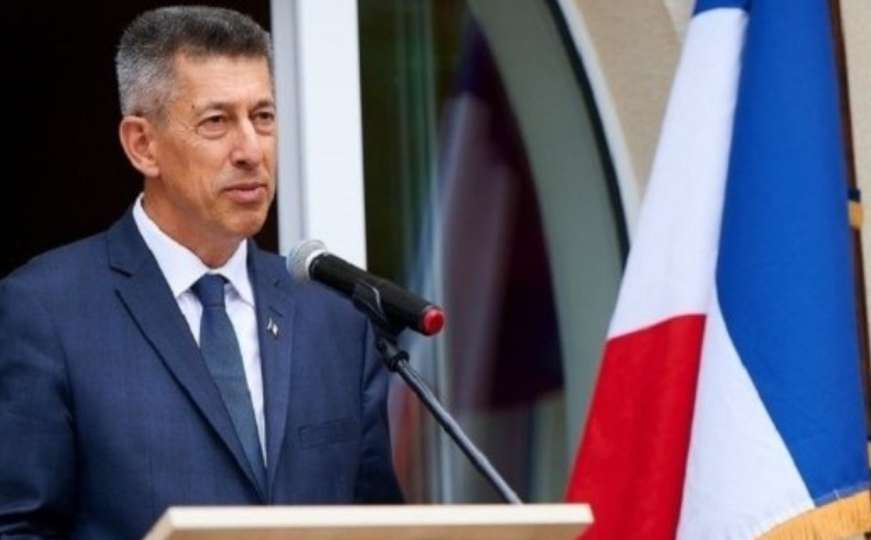 Francuski ambasador morao napustiti Bjelorusiju. Objavljen i razlog