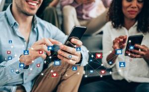 Facebook planira zaposliti dodatnih 10.000 radnika