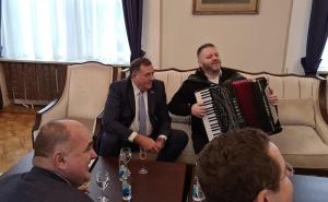 Dragan Bursać: Dodikovo sviranje Kurzu!