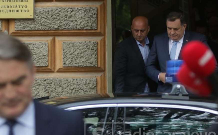 Nakon sjednice: Milorad Dodik napustio zgradu Predsjedništva BiH