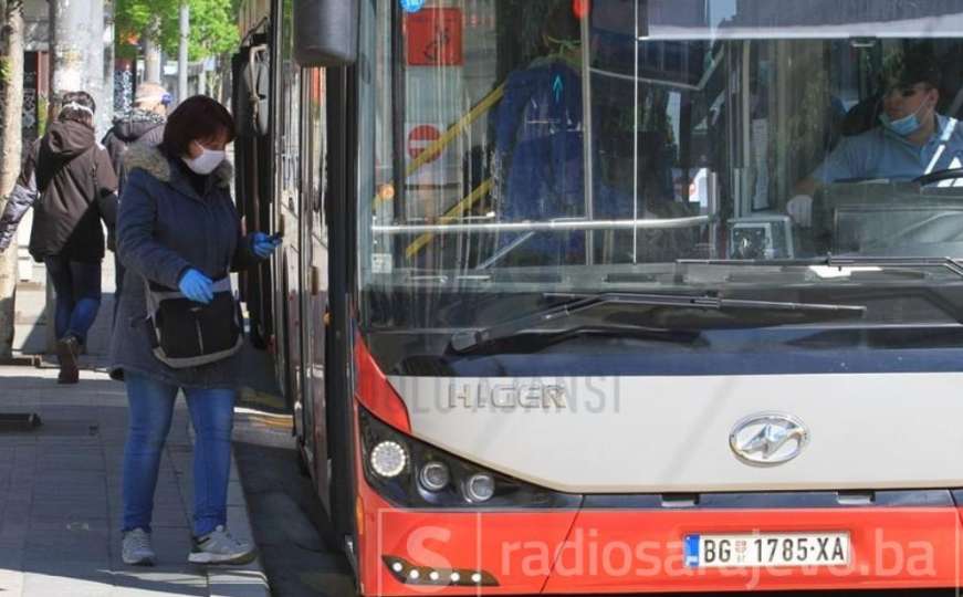 Počelo kažnjavanje Beograđana zbog nenošenja maski u gradskom prijevozu