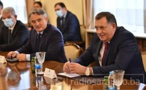 Dodik zabrinut porukama Ambasade SAD-a: Njihove prijetnje su siledžijske!