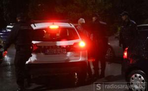 Tragedija u BiH: Pješak preminuo nakon što ga je udario automobil 