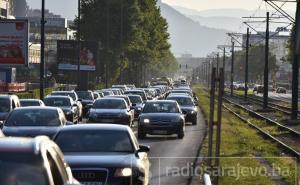 Zbog deminiranja na jednoj od najprometnijih saobaraćajnica - izmjene saobraćaja