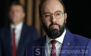 Damir Mašić: Sve maske su pale!