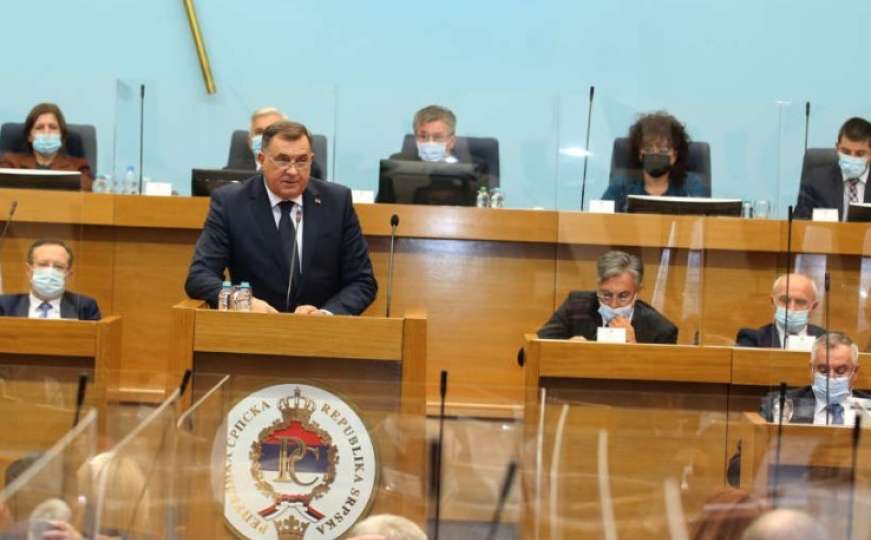 Narodna skupština RS: Pao Dodikov veto 