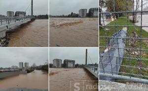 Alarmantno na Ilidži: Građani prave nasipe pored Željeznice, plaše se izlijevanja