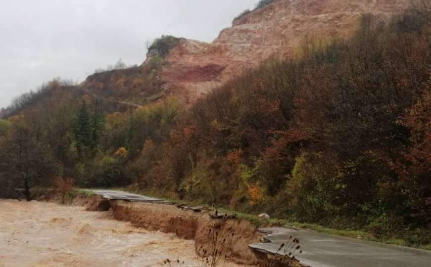 Ekološki pokret upozorava:  Za poplave su krivi vlasnici mHE na Željeznici 