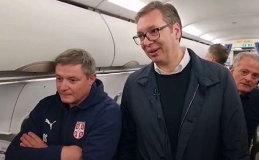 Vučić u avionu: "Pobijedite ih, a ja vam obećavam premiju od milion eura" 