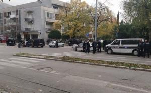 Huliganski obračun navijača u Mostaru, povrijeđen policajac
