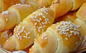 Naš savjet za nedjeljni doručak: Slane kiflice sa pavlakom