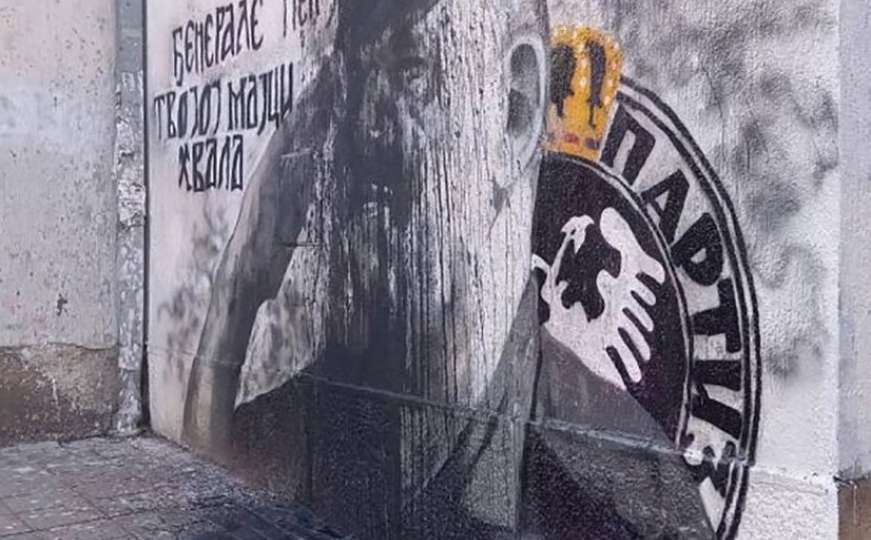 Nova drama u Beogradu: Bačena crna farba na mural Ratku Mladiću