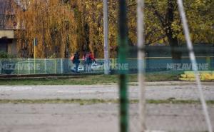 Roditelji uplašeni zbog muškarca koji kruži oko škole, policiji prijavljen slučaj