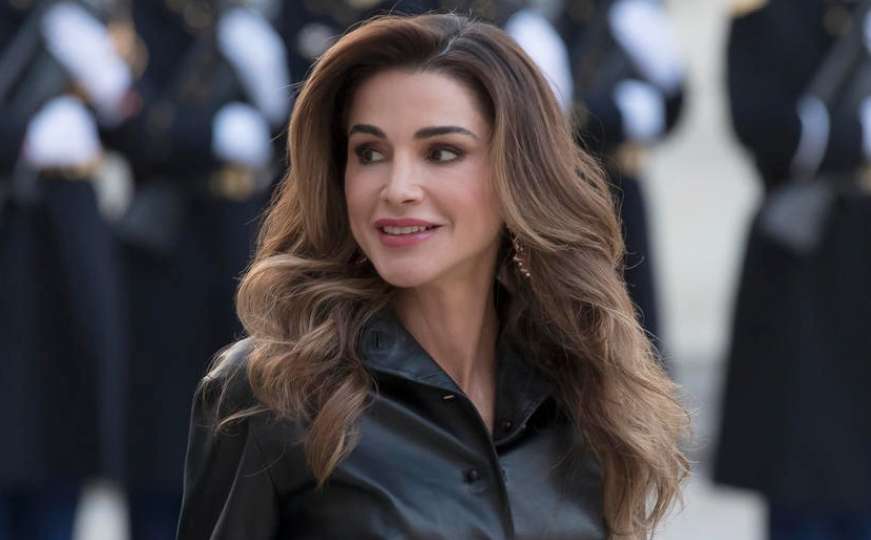 Jordanska kraljica Rania iznova oduševila modnom kombinacijom