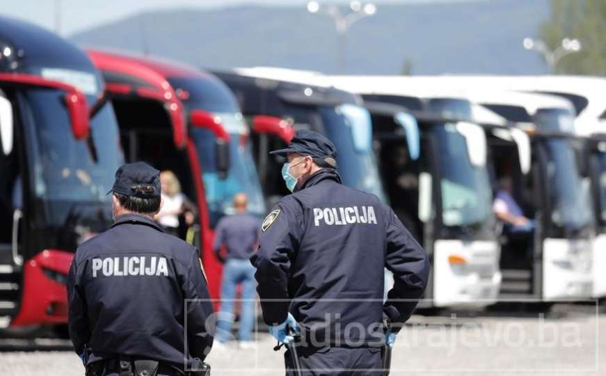 Novinar koji je navodno pomagao migrantima prošao golgotu hrvatske policije